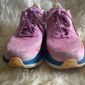 Hoka Clifton 9 Pink womens sneakers